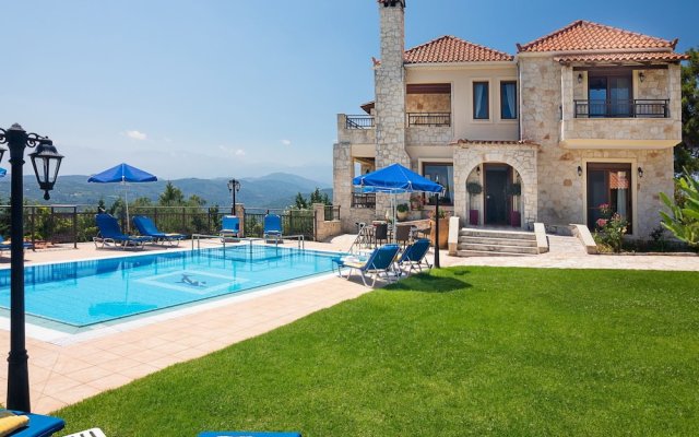 Family Friendly Villa Hermes With Private Pool