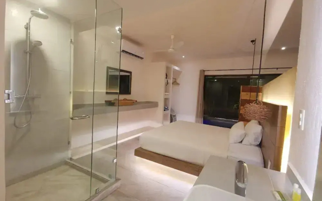 Kuun Taak Tulum