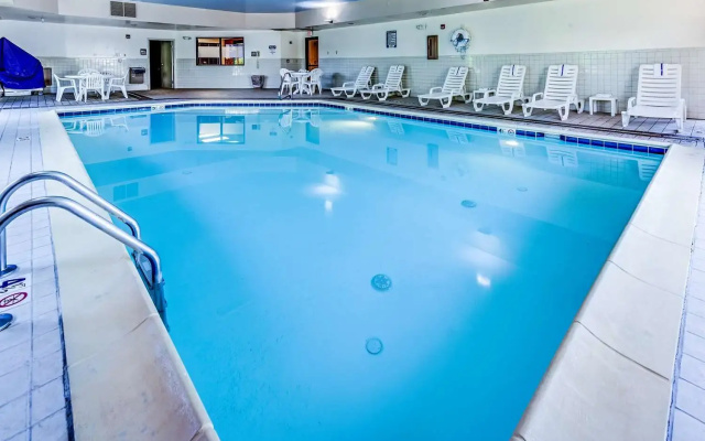 Hampton Inn Columbus I-70E Hamilton Rd.