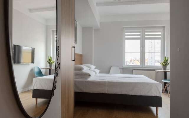 MoHo Modern Hostel