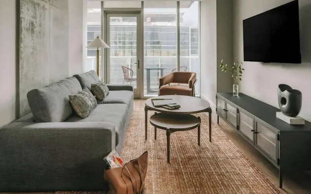 Sonder by Marriott Bonvoy North Loop Green Apartments North Loop