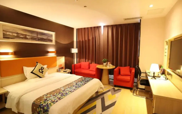 7Days Premium Deyang Shifang Square Branch
