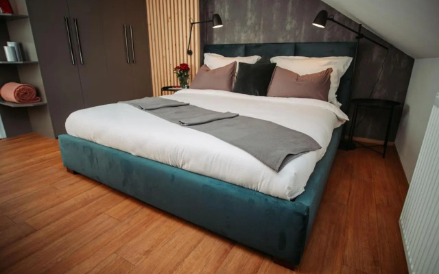 Luxury Oasis, Sauna, AC and Free Parking