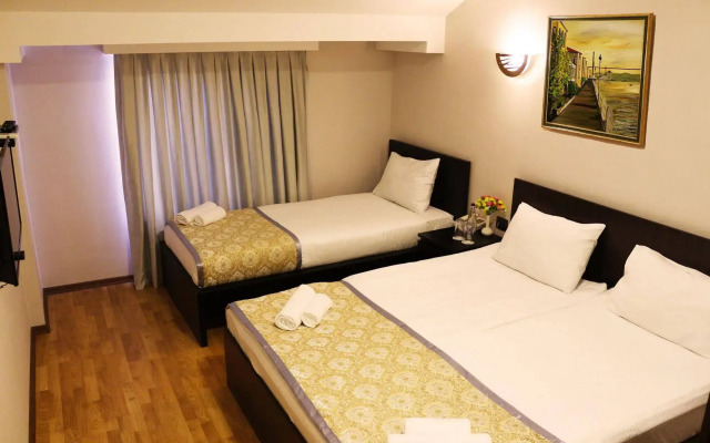 All Stars Hotel