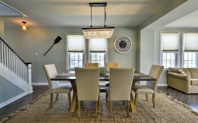 Charming Wildwood Hideaway w/ Private Pool & Deck!