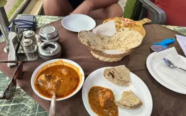 OYO 80522A Taj City Hotel