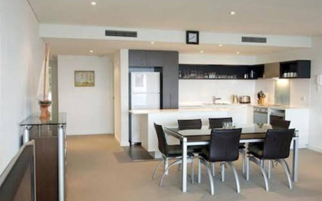 Lorne Chalet Short Stays