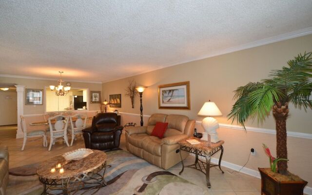 Shoreline 1065 Condo by RedAwning