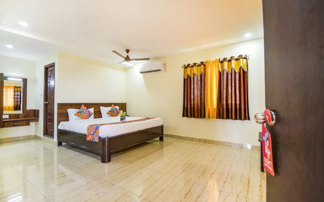 Fabhotel Lotus Grand
