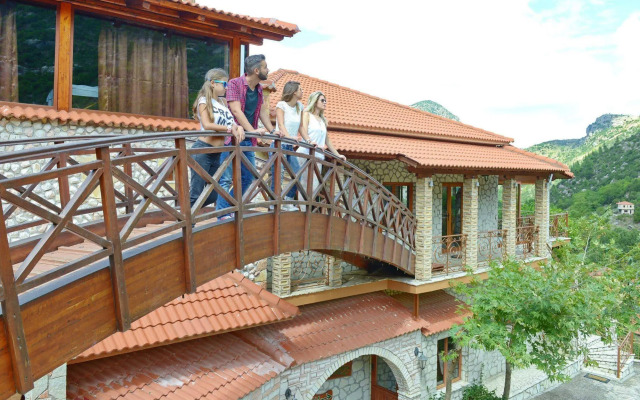 Oneiro Resort