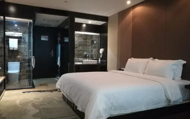 Lemon Man Sha Hotel (Xi'an Bell Tower Metro Station, Zhonglou)
