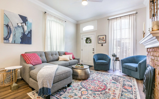 Hosteeva 3BR Steps to St. Charles Ave