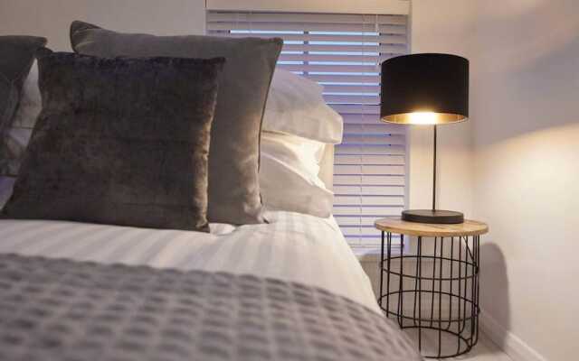 Host Stay The Surfer s Loft Apartment