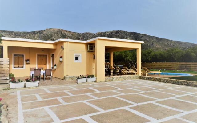 White Lake Holiday House