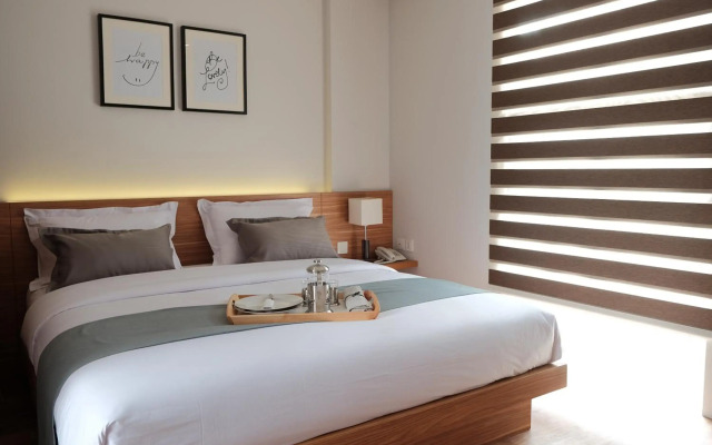 Flat06 Tendean