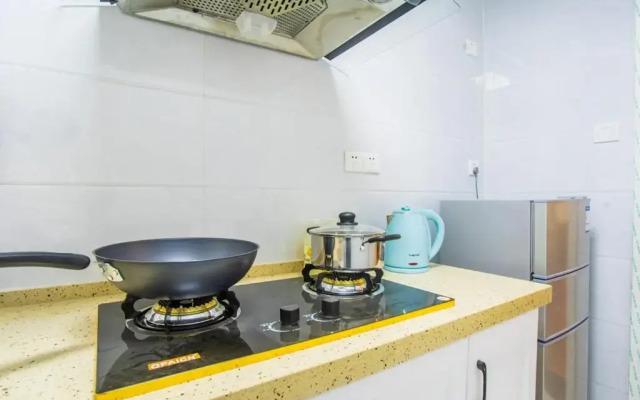 Zhengzhou Erqi·Zhengzhou Railway Station· Locals Apartment 00159950