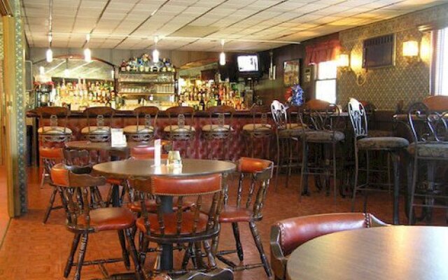 Wolff's Maple Breeze Resort