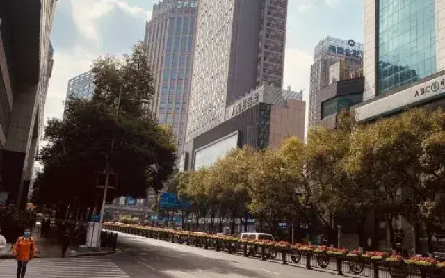 7Days Inn Hotel (Guiyang Jiaxiu Lou Dashizi Square)