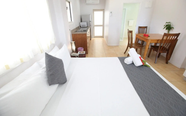 Moana Sands Villas & Apartments