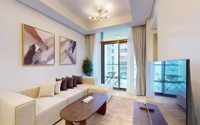 Primestay - 2BR Aykon Tower - Dubai