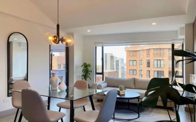 w Trendy 2BR w Spectacular View in Chapinero
