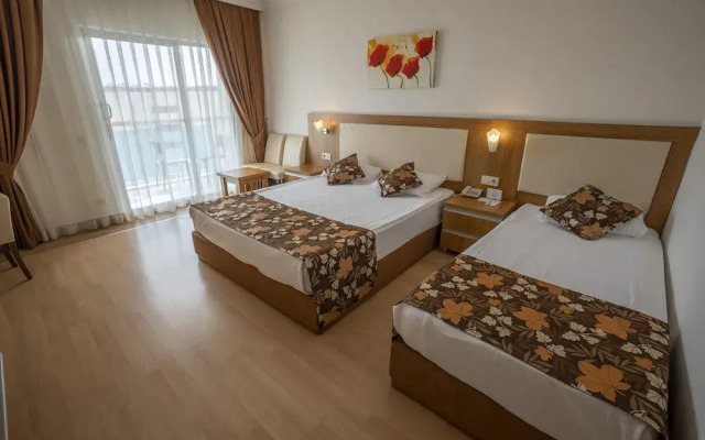Cenger Beach Resort&Spa