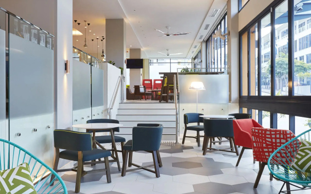 Holiday Inn Express Brisbane Central by IHG