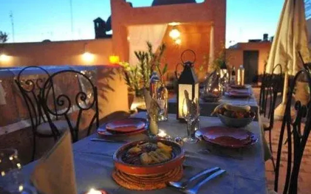 Riad Asna