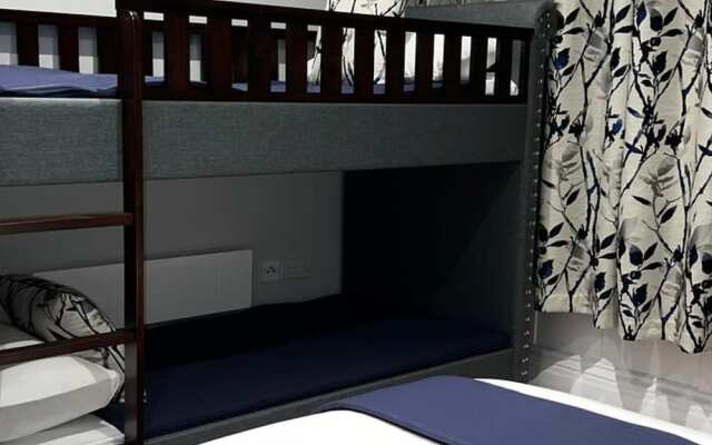 View On The Rows - Overlooking Eastgate Street