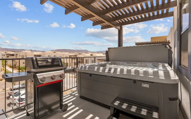 Periwinkle Sky 3 Bedroom Condo