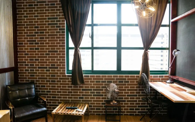 Baker Street Design Inn