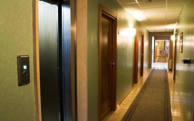 Antum Hotel
