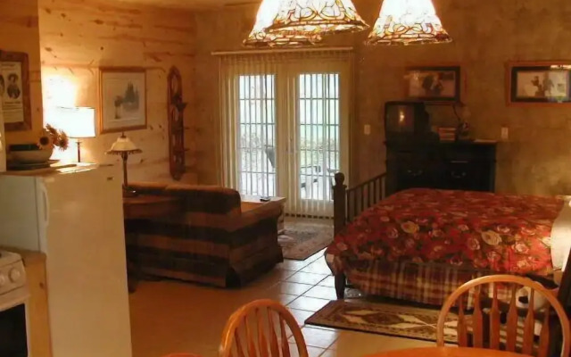 Poncho's and Lefty's Hideout