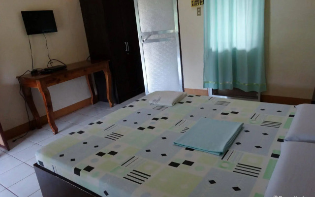Hillside Resort Palawan