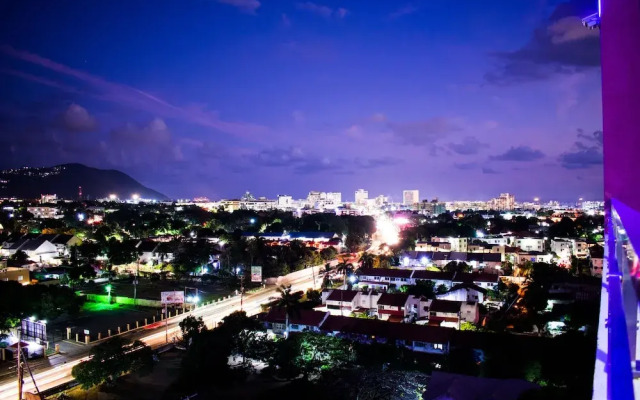 20 South Kingston Luxury Apartment