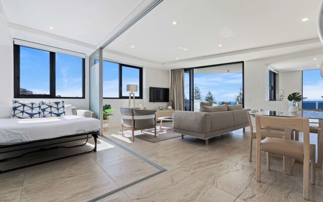 Breeze Mooloolaba Beach