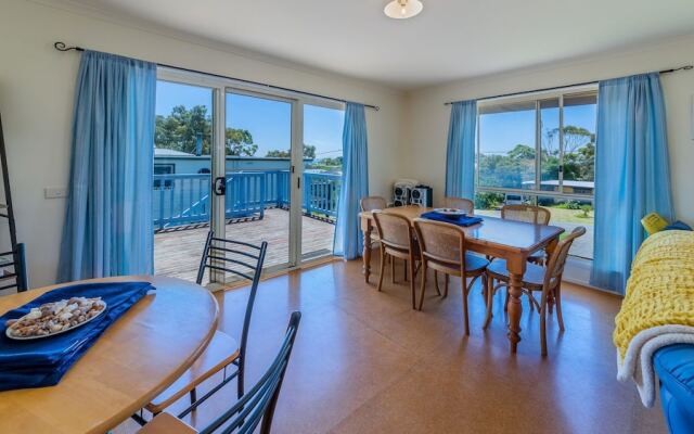 12 Aloha Ventnor Beach House