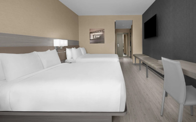 AC Hotel St. Louis Central West End