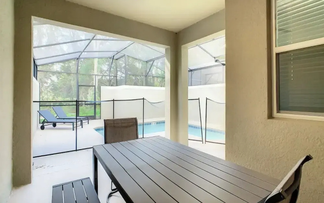 Sophisticated Living at Storey Lake