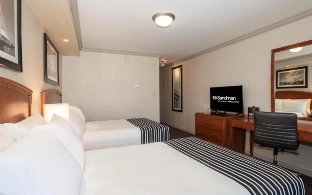 Sandman Signature Winnipeg Airport Hotel & Suites