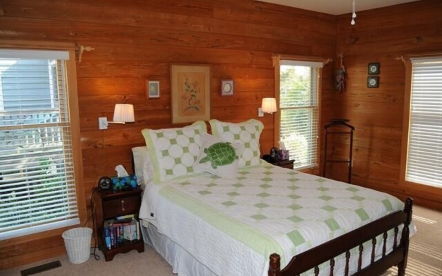 Flounder Inn - 4 Br Home