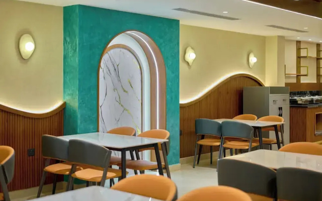 Kowju Airport Hotel Calicut