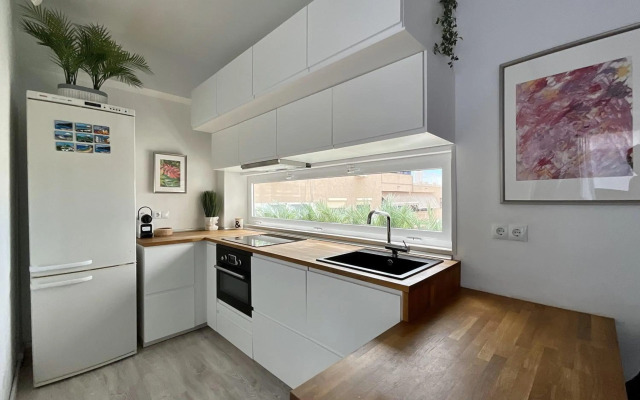 Santa Cruz Luxury Low-Cost Apartment with Terrace & Views