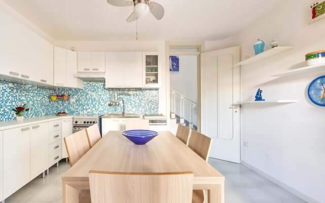 2536 Villa Degli Eucalipti by Barbarhouse