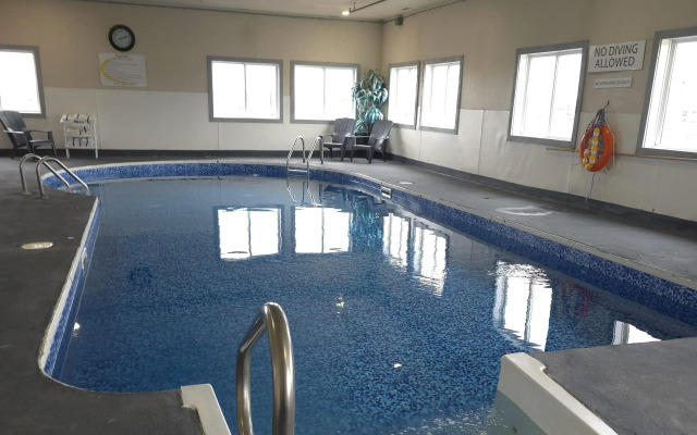 Super 8 by Wyndham Swift Current