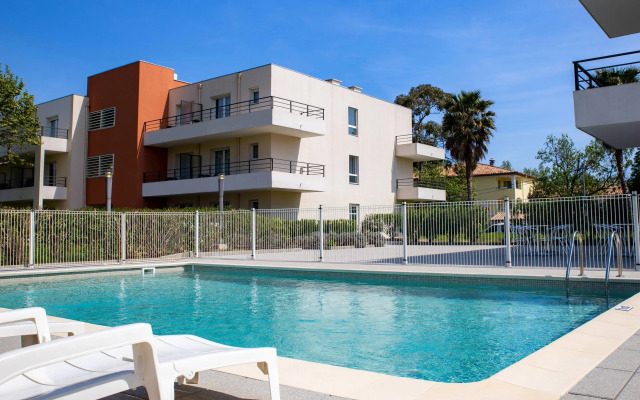 Comfort Aparthotel Cannes Mandelieu