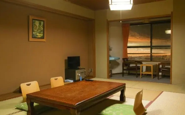 Shirakabako Royal Hill