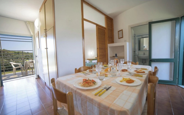 Alba Apartment 2 With Pool and Sea