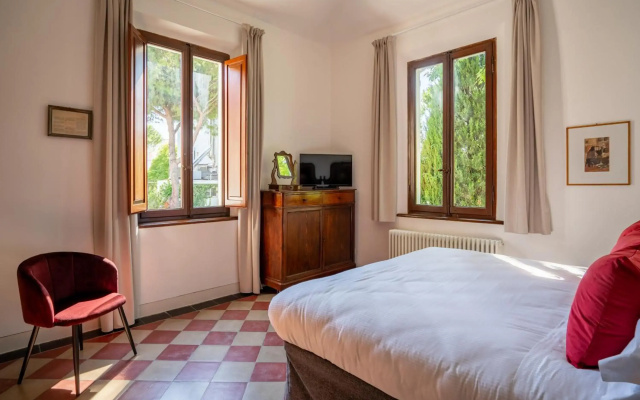 Hotel Select Suites & Spa / Apartments