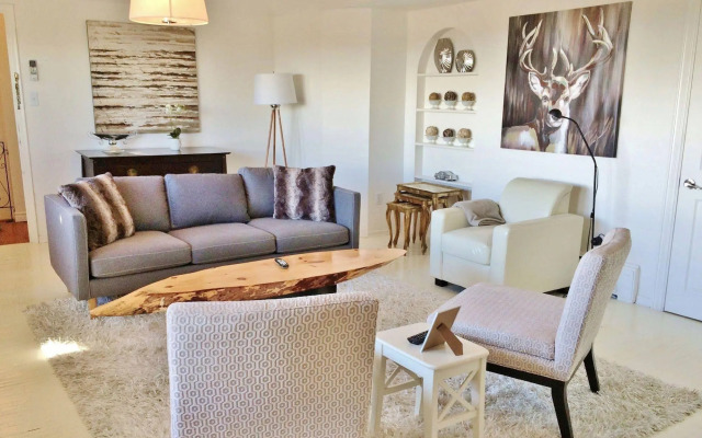 All Suites Whitney Manor